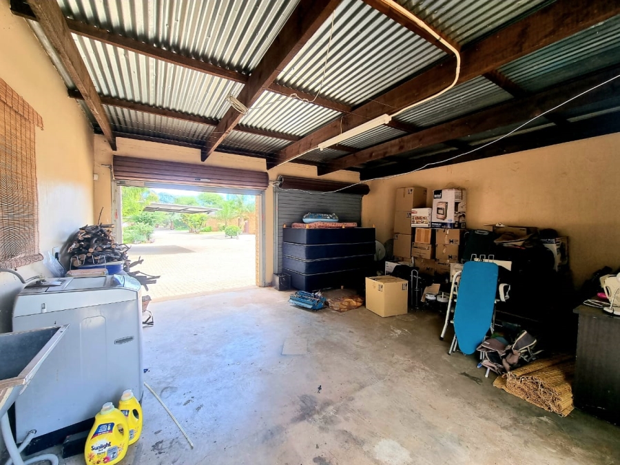 3 Bedroom Property for Sale in Carters Glen Northern Cape